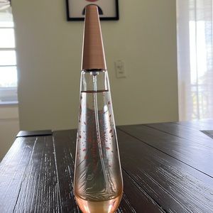 L'eau D'issey Pure Petale De Nectar